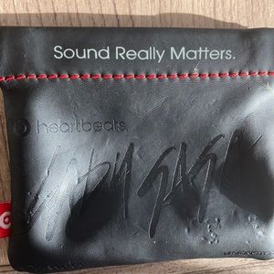 beats- heart beats lady gaga earphones